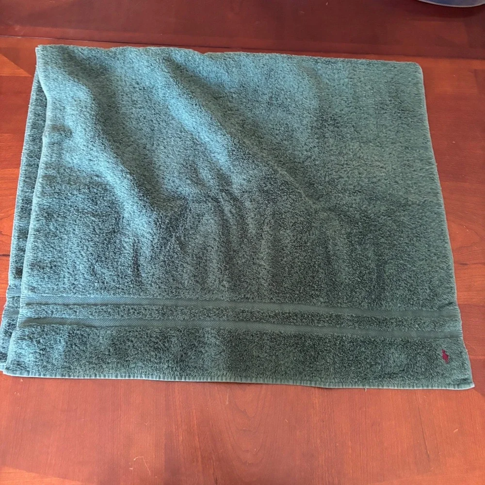 Ralph Lauren Home | Green Cotton Bath Towel | Red Pony Logo | Made in USA 27x47
